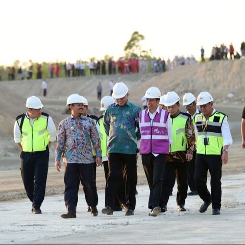 Roda Ekonomi Berputar dari Jalan Tol Trans Sumatera