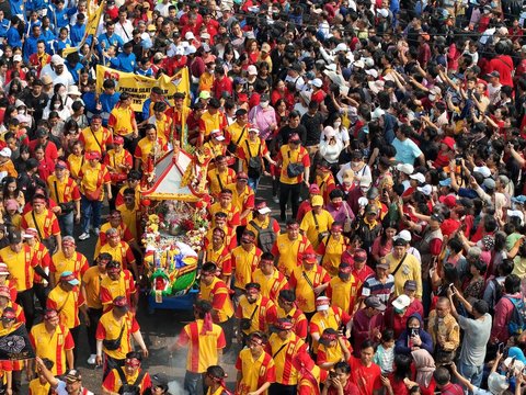 FOTO: Diadakan 12 Tahun Sekali, Begini Meriahnya Ritual Gotong Toapekong di Tangerang