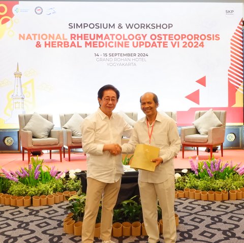 PRI Gandeng Sido Muncul Gelar Simposium National Rheumatology, Osteoporosis, & Herbal Medicine Update IV 2024