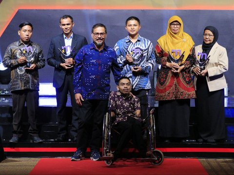 FOTO: Inilah Peraih Penghargaan Merdeka Awards 2024 Kategori Sosok Inspiratif untuk Indonesia