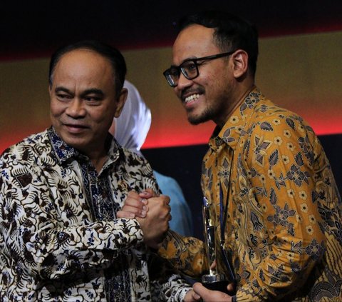 FOTO: Inilah Peraih Penghargaan Merdeka Awards 2024 Kategori Program Kolaborasi Berbasis Teknologi