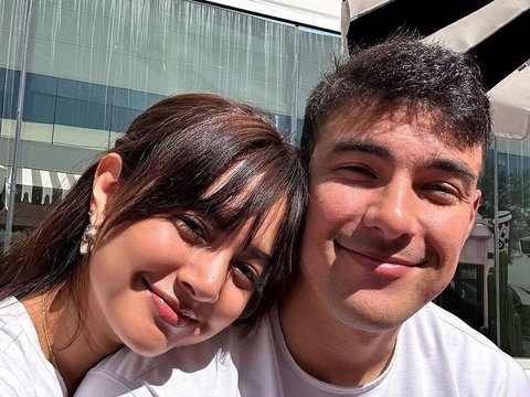 Aurelie Moeremans Umumkan Pertunangan dengan Tyler Bigenho: We're Engaged