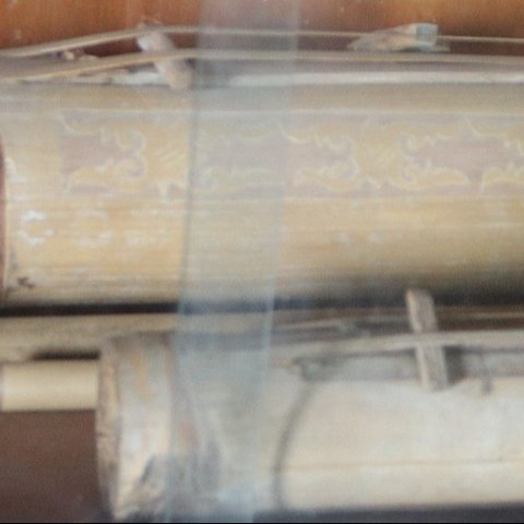 Alat musik Keteng-keteng khas Karo