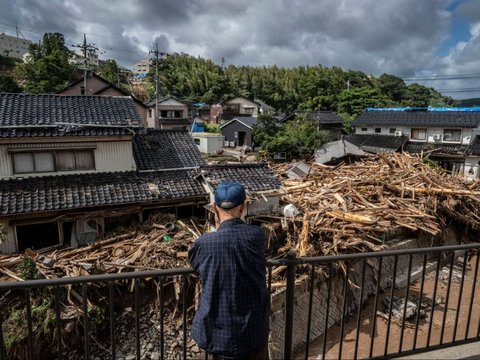 FOTO: Banjir dan Tanah Longsor Luluh Lantakan Jepang Tewaskan 6 Orang