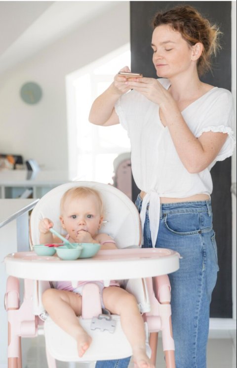 penyesuaian diet pada bayi dan ibu menyusui