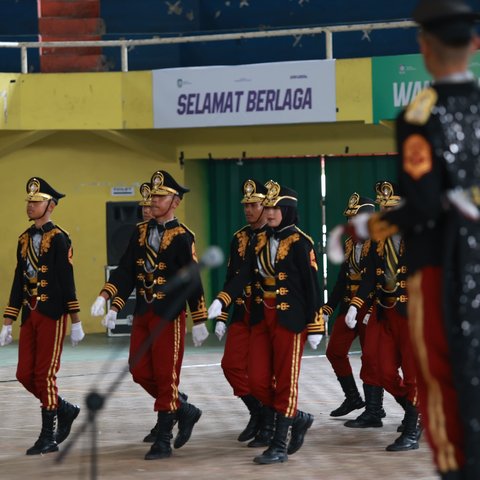 Ratusan Pelajar Banyuwangi Ikuti Kompetisi Kreasi Baris Berbaris