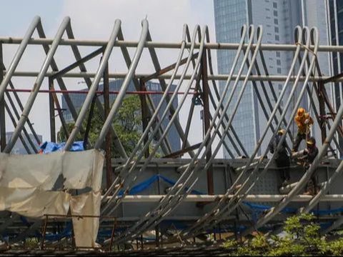 FOTO: Penampakan JPO Berkonsep Modern yang Sedang Dikebut Pemprov DKI Jakarta