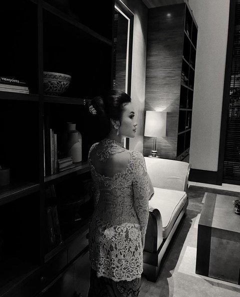 Intip Potret Neyia Kameron, Sosok yang Curi Perhatian Usai Berpelukan dengan Jefri Nichol