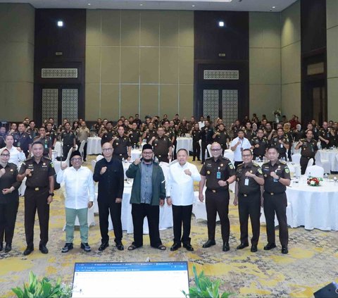 Tangkal AGHT Paham Ekstremisme dan Terorisme, JAM Intelijen Gelar FGD  Dalam Rangka Pelaksanaan RAN PE