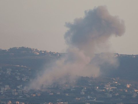 FOTO: Siang dan Malam Serangan Udara Israel Semakin Brutal Terus Menggempur Selatan Lebanon