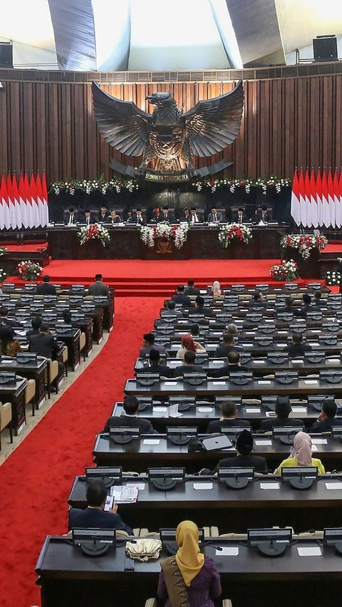 FOTO: Penampakan Kursi-Kursi Kosong Hiasi Sidang Paripurna MPR Akhir Masa Jabatan Periode 2019–2024