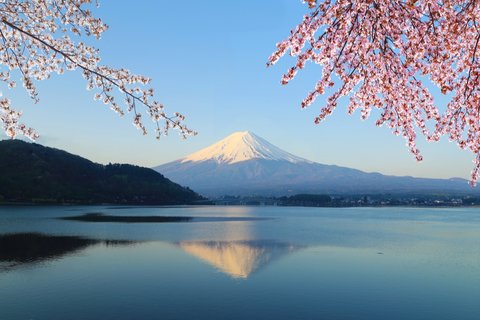 Ilustrasi Gunung Fuji.