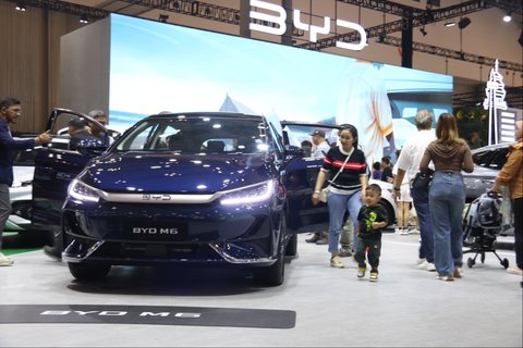 BYD M6 akan hadir di GIIAS 2024.