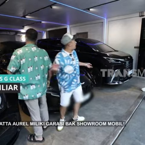 Deretan Koleksi Mobil Mewah Atta Halilintar, Raffi Ahmad Taksir Totalnya Capai Rp30 Miliar