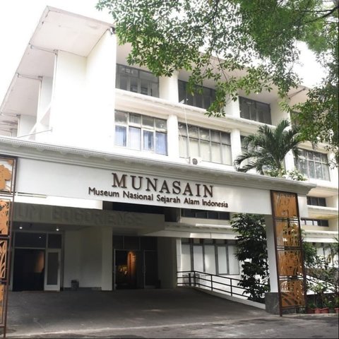Bangunan Munasain