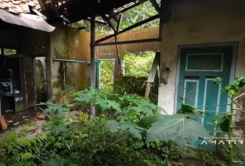 Salah satu rumah yang terbengkalai karena ditinggal pemiliknya saat pemberontakan DI/TII