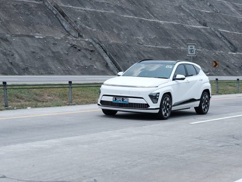 FOTO: Menjajal Hyundai Kona Electric untuk 'Road Trip' Jakarta-Semarang, Tempuh 420 Km dalam Sekali Charge