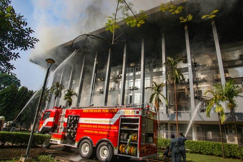 Ada Ledakan di Kantor Bakamla yang Terbakar, Dari Mana Asalnya?