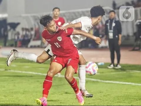 FOTO: Sujud Syukur Pemain Timnas Indonesia Lolos ke Piala Asia U-20 2025 usai Tahan Imbang Yaman