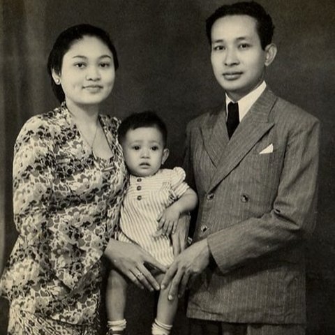 Ungkapan Permintaan Maaf Jadi Sorotan, Intip Potret Kebersamaan Tutut Soeharto dan Sang Ayah