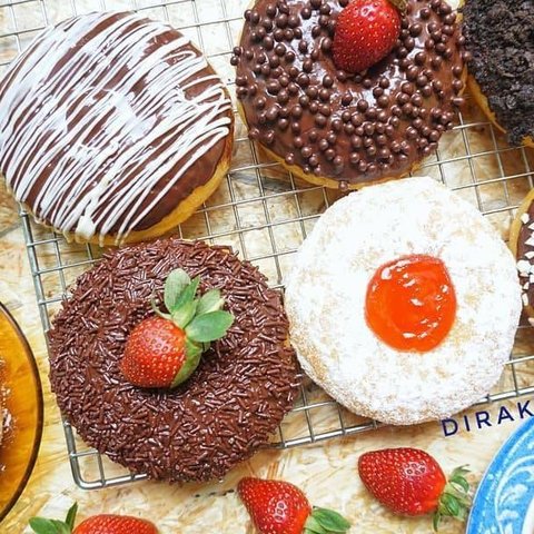 Donat Ubi Madu