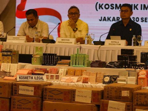 FOTO: BPOM Sita Kosmetik Impor Ilegal Senilai Rp11,4 Miliar, Ini Daftar Produknya