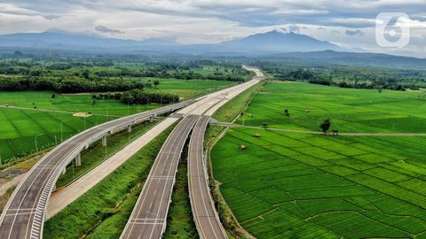 Tarif Baru Tol Cisumdawu 2024, Waktu Tempuh Lebih Singkat!