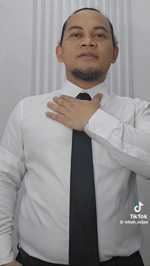 Video Perkenalan Mahasiswa Baru Mbah Mijan Viral, Komentar Warganet Bikin Ngakak