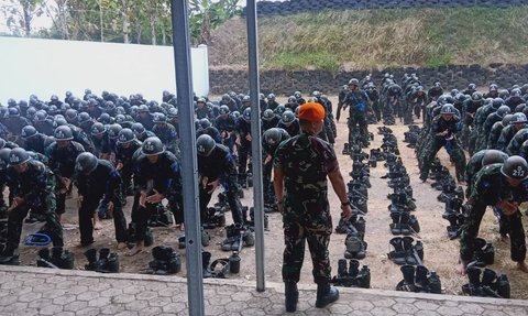 FOTO: Menengok Latihan Calon Prajurit TNI AU di Skadik Lanud Adi Soemarmo: Dari Nyebur ke Sungai sampai Diajari Ilmu AI