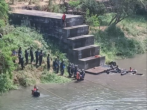 FOTO: Menengok Latihan Calon Prajurit TNI AU di Skadik Lanud Adi Soemarmo: Dari Nyebur ke Sungai sampai Diajari Ilmu AI