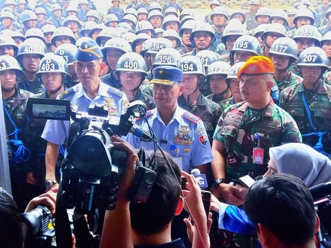 FOTO: Menengok Latihan Calon Prajurit TNI AU di Skadik Lanud Adi Soemarmo: Dari Nyebur ke Sungai sampai Diajari Ilmu AI