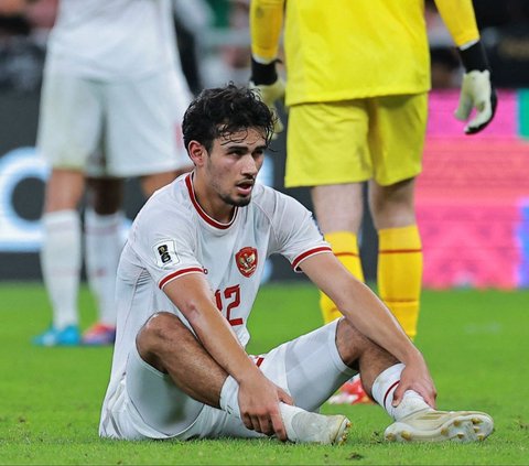 FOTO: Debut Spektakuler Maarten Paes Bersama Garuda, Gagalkan Penalti hingga Tahan Imbang Arab Saudi