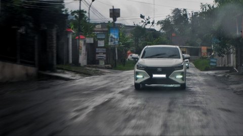 Penyebab Mobil Bergetar saat RPM Rendah dan Tanda Peringatan yang Harus Diperhatikan