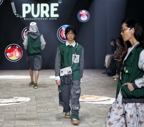 FOTO: Ajang Plaza Indonesia Fashion Week 2024, Adrie Basuki X Evan Hartono Sajikan Koleksi PURE Unconditional Love