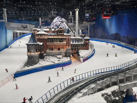 FOTO: Negara Ini Punya Resor Ski Indoor Terbesar di Dunia, Begini Potret Megahnya!