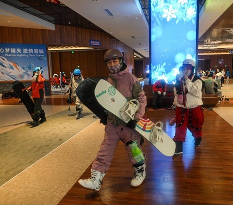 FOTO: Negara Ini Punya Resor Ski Indoor Terbesar di Dunia, Begini Potret Megahnya!