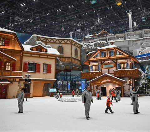 FOTO: Negara Ini Punya Resor Ski Indoor Terbesar di Dunia, Begini Potret Megahnya!