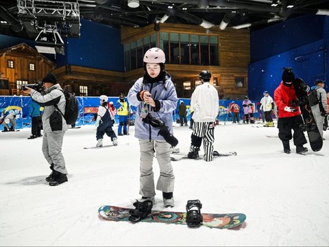 FOTO: Negara Ini Punya Resor Ski Indoor Terbesar di Dunia, Begini Potret Megahnya!