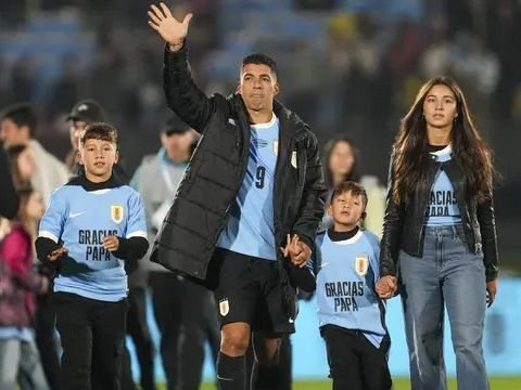 FOTO: Tangis Luis Suarez Pecah, Air Mata 'Banjiri' Laga Terakhir dengan Uruguay di Kualifikasi Piala Dunia 2026