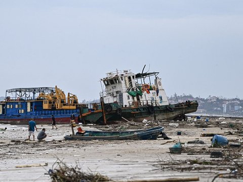 FOTO: Ngeri! Ini Penampakan Amukan Dahsyat Topan Super Yagi Saat Obrak-Abrik Bagian Utara Vietnam