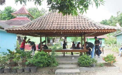 Mengenal Dhurung Bawean, Tempat Warga Gresik Berkumpul hingga Menyimpan Padi yang Dilengkapi Alat Penghalau Tikus