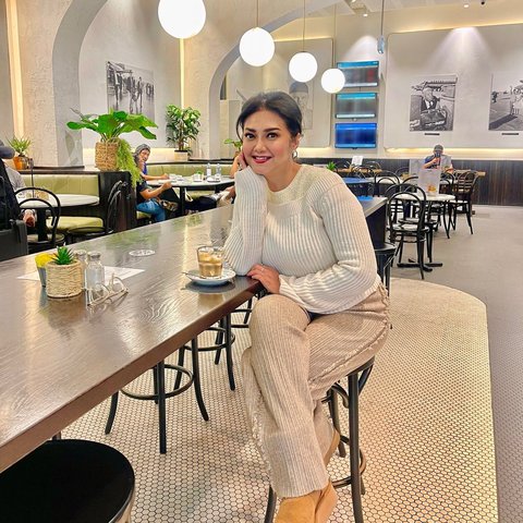 Gaya Bella Saphira di Australia