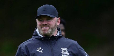 Tahun Baru, Legenda MU Kena PHK Klubnya