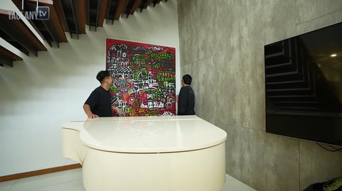 Rahasia di Balik Rumah Baru Boy William yang Bergaya Tropis dan Sarat Kenangan Keluarga