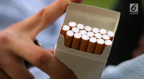 Ilustrasi obesitas, perut buncit. (Photo by Andres Ayrton/Pexels)