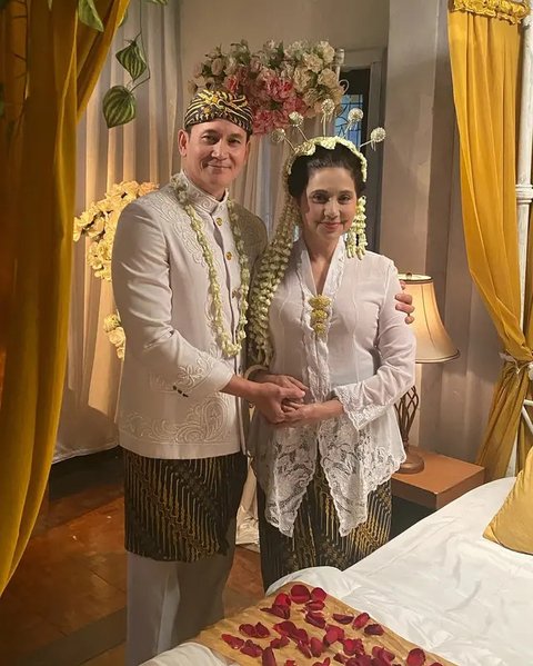 Potret Marcellino Lefrandt kenang reuni bareng pemain sinetron Bidadari di tahun 2024. (sumber: Instagram/marcelinolefrandt)