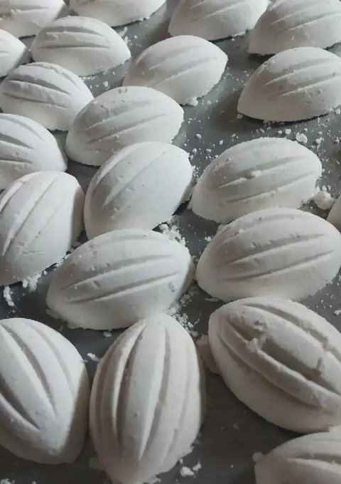 Sagon Kelapa (Credit: Cookpad/eviadr @eviadr)