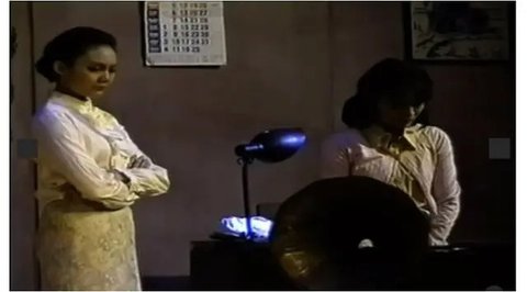 Potret Lawas Rina Nose saat Kuliah, Rina Nose nostalgia reuni teman jurusan teater. (sumber: Instagram/rinanose16)