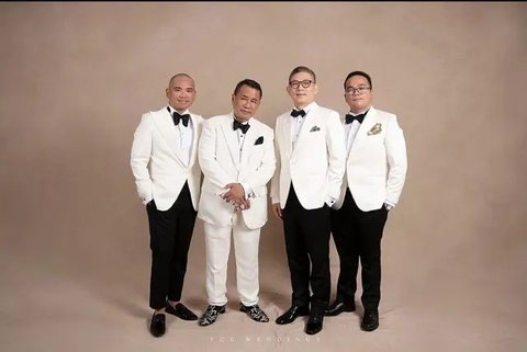 Potret Keluarga Tandra, Besan Hotman Paris (Sumber: Instagram/odeliatandra)