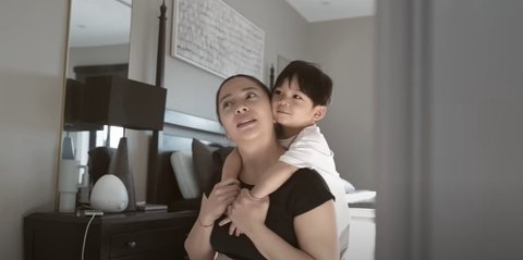 Inilah potret kamar Nikita Willy selama tinggal di Amerika Serikat. Keluarga selebriti ini diketahui terbang ke AS sejak Oktober 2024 lalu sebelum persalinan anak kedua.